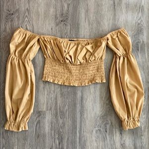 🚨SOLD🚨 PRETTYLITTLETHING - Bardot Top